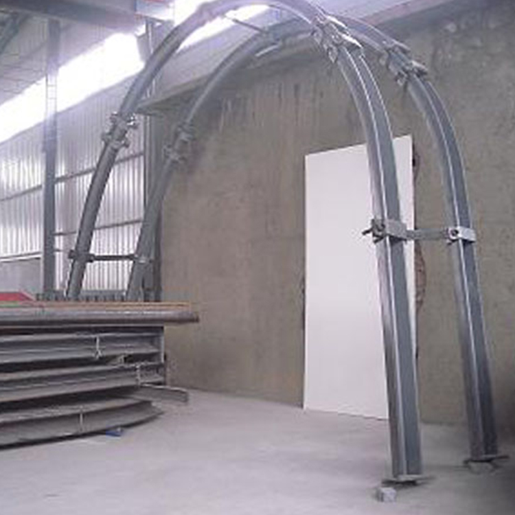 The Installation Sequence And Method Of The Mine Face Underground Roof Support